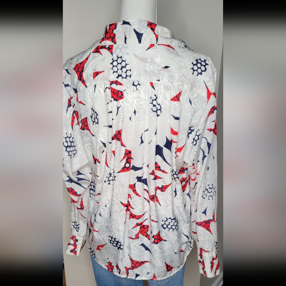 Howard Wolf - image 4